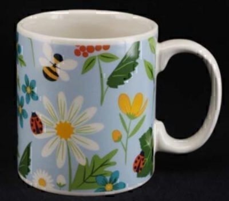 Ceramic mug in the Kitchen Garden garden range by Gisela Graham. Great gift for gardeners. Size - 9x8cm